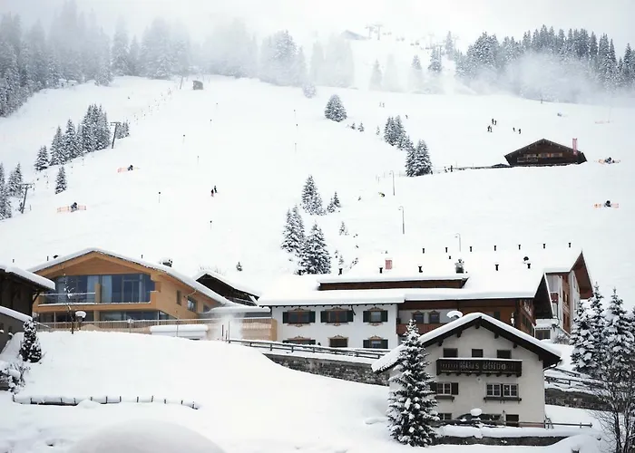 Pension Alpenfluh Lech am Arlberg